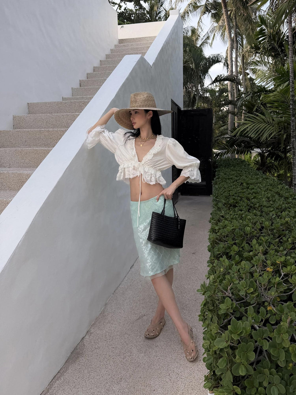 rovente Gardenia White Lace Trim Open Front Women's Lyocell Cropped Shirts