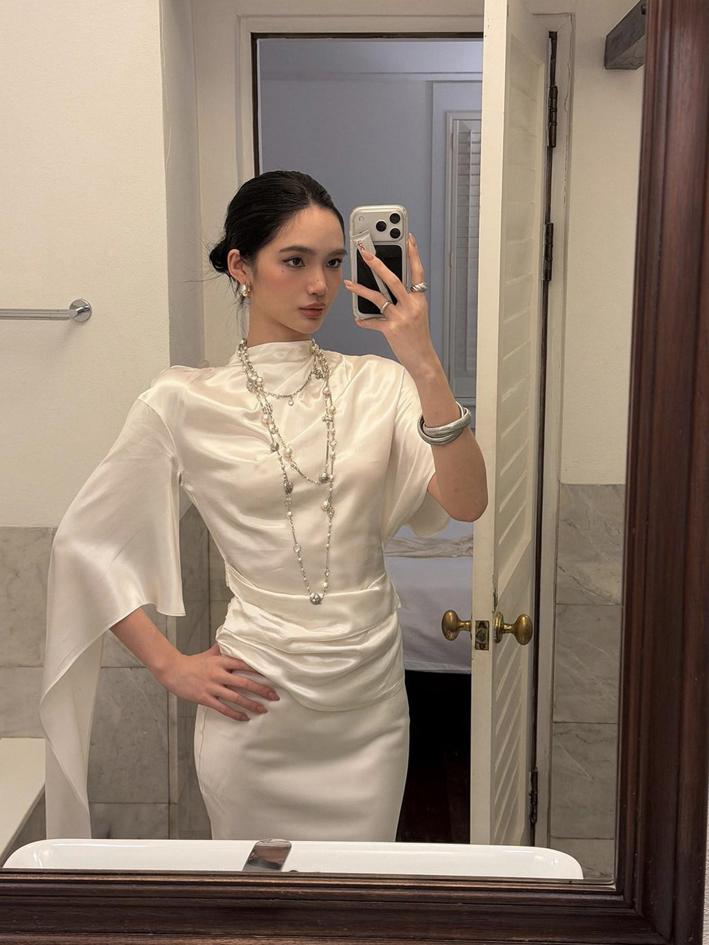 rovente Glowing White Stand Collar Tie Women's Viscose Matching Skirt Sets