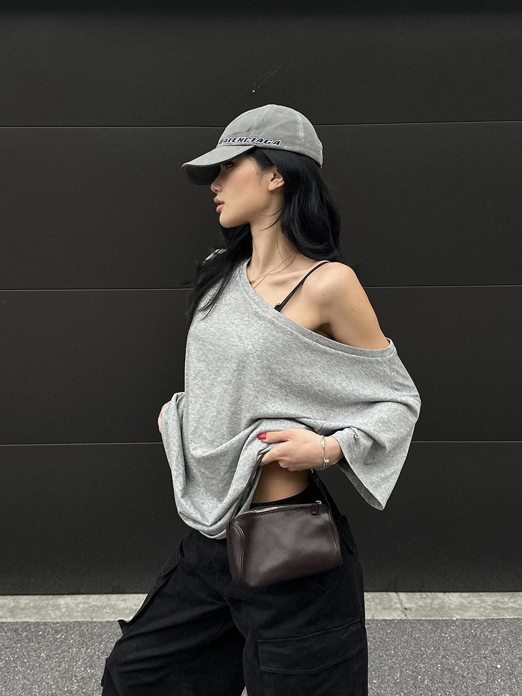 rovente Gray Asymmetrical Knit Two Piece Camisole Loose Women's Off-shoulder T-shirts