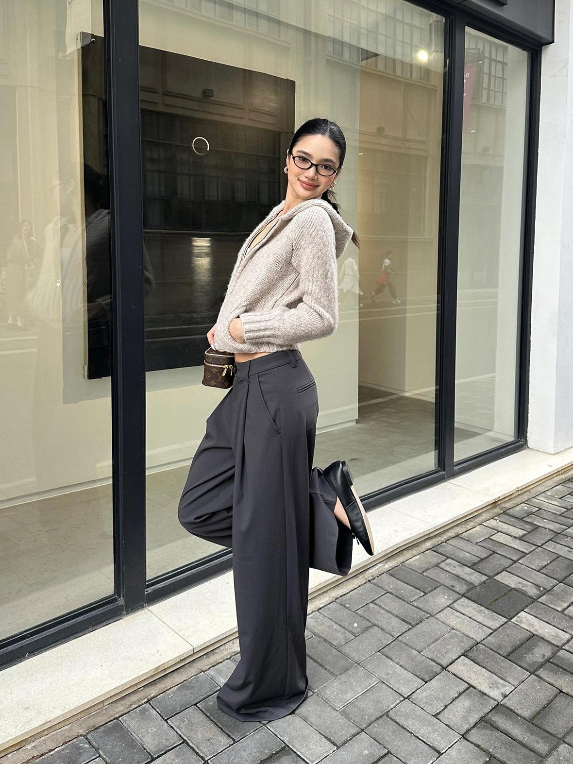 rovente Gray Solid Straight Natural Waist Zipper Women's Polyester Wide-leg Pants