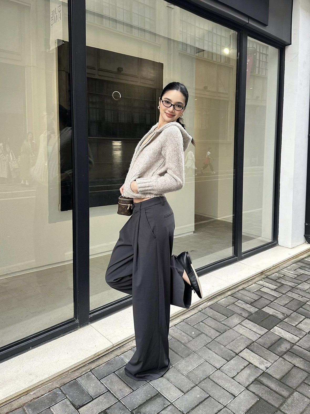 rovente Gray Solid Straight Natural Waist Zipper Women's Polyester Wide-leg Pants