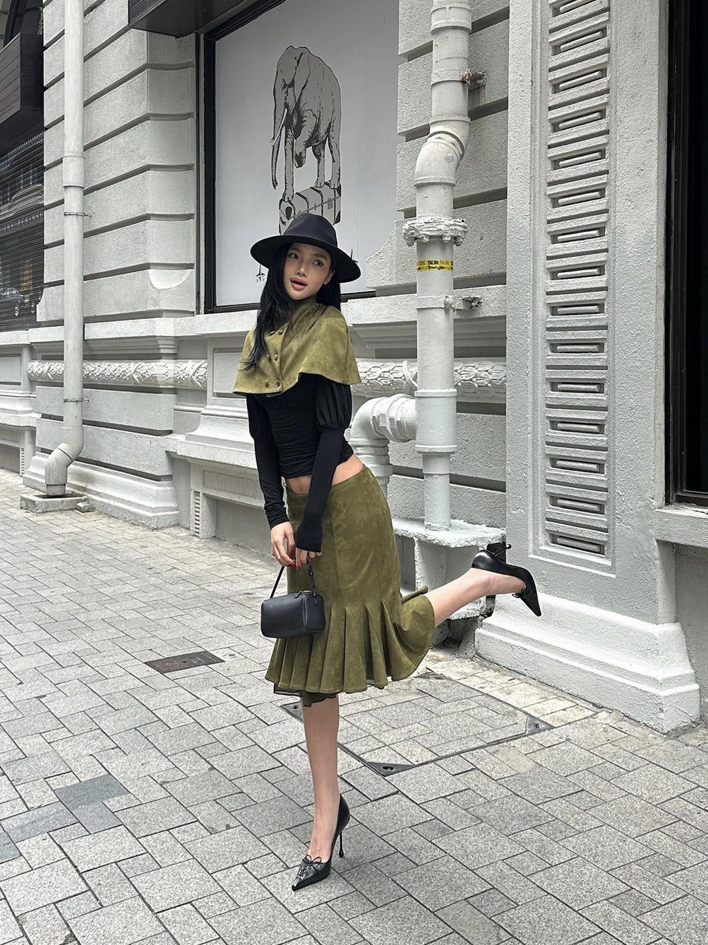 rovente Green Asymmetric Cape High Neck Fishtail Slim Women's Matching Skirt Sets