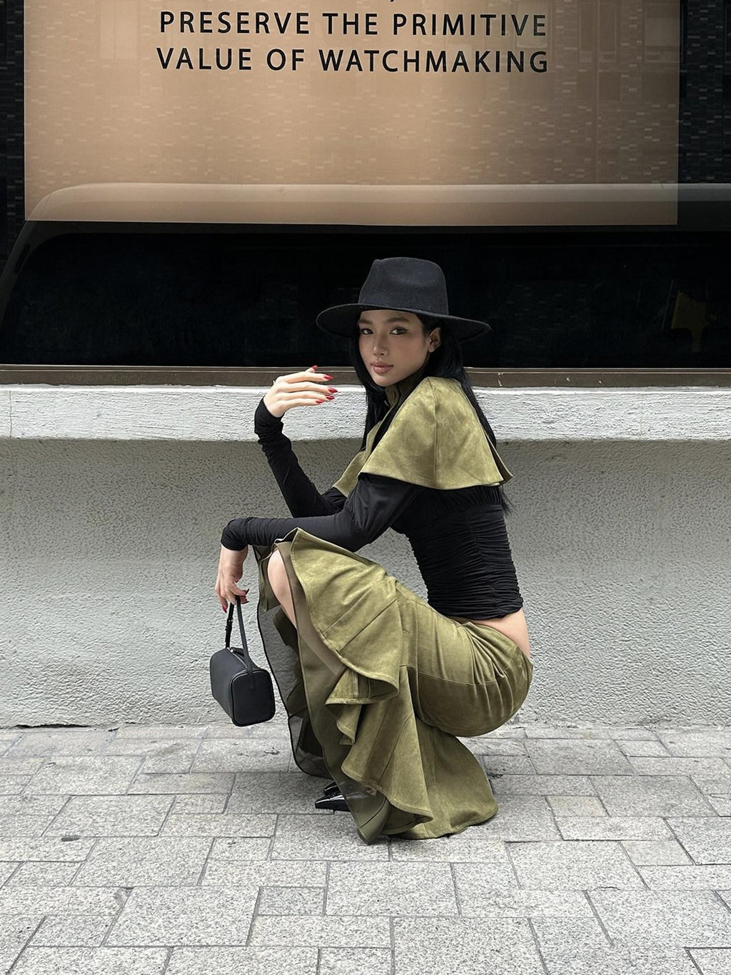 rovente Green Asymmetric Cape High Neck Fishtail Slim Women's Matching Skirt Sets