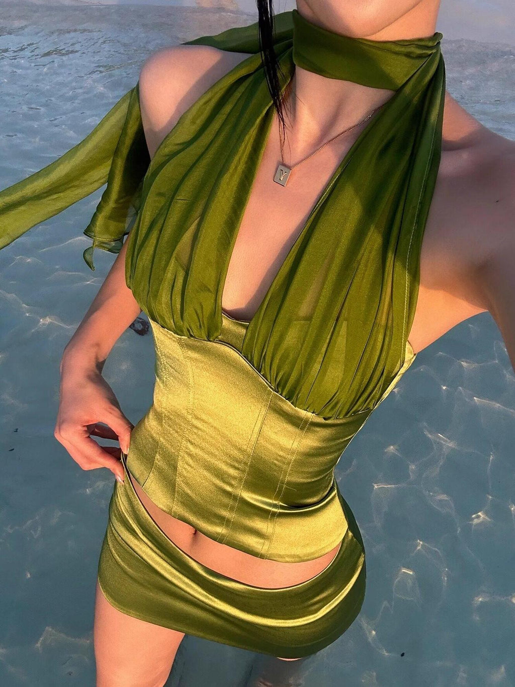rovente Green Tie Neck Padded Waist Sculpting Cropped Women's Acetate Halter Tops