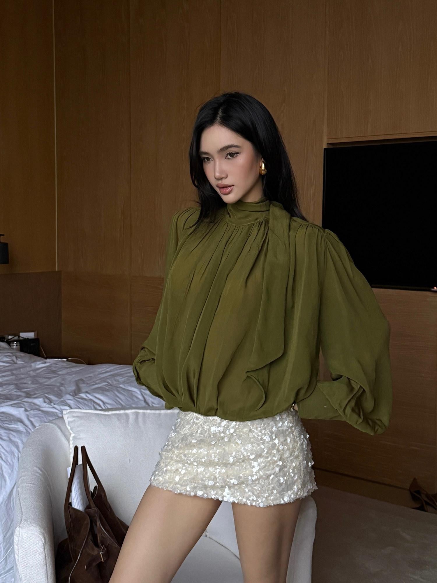 rovente Green V-neck Ribbon Tie Long Sleeve Women's Lightweight Woven Oversized Shirts