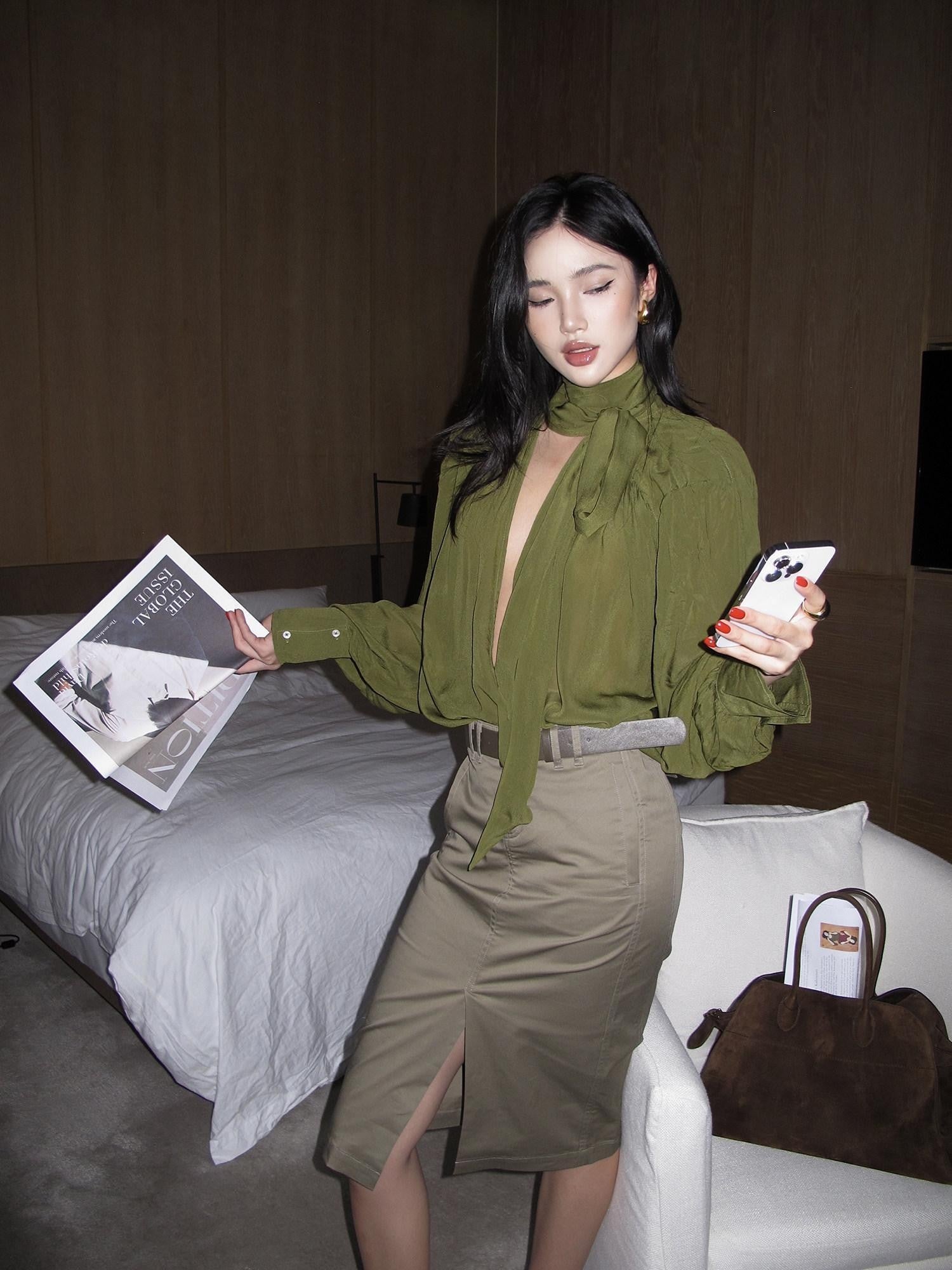 rovente Khaki Green Front Slit Straight Women's Cotton Lyocell Blend Bodycon Skirts