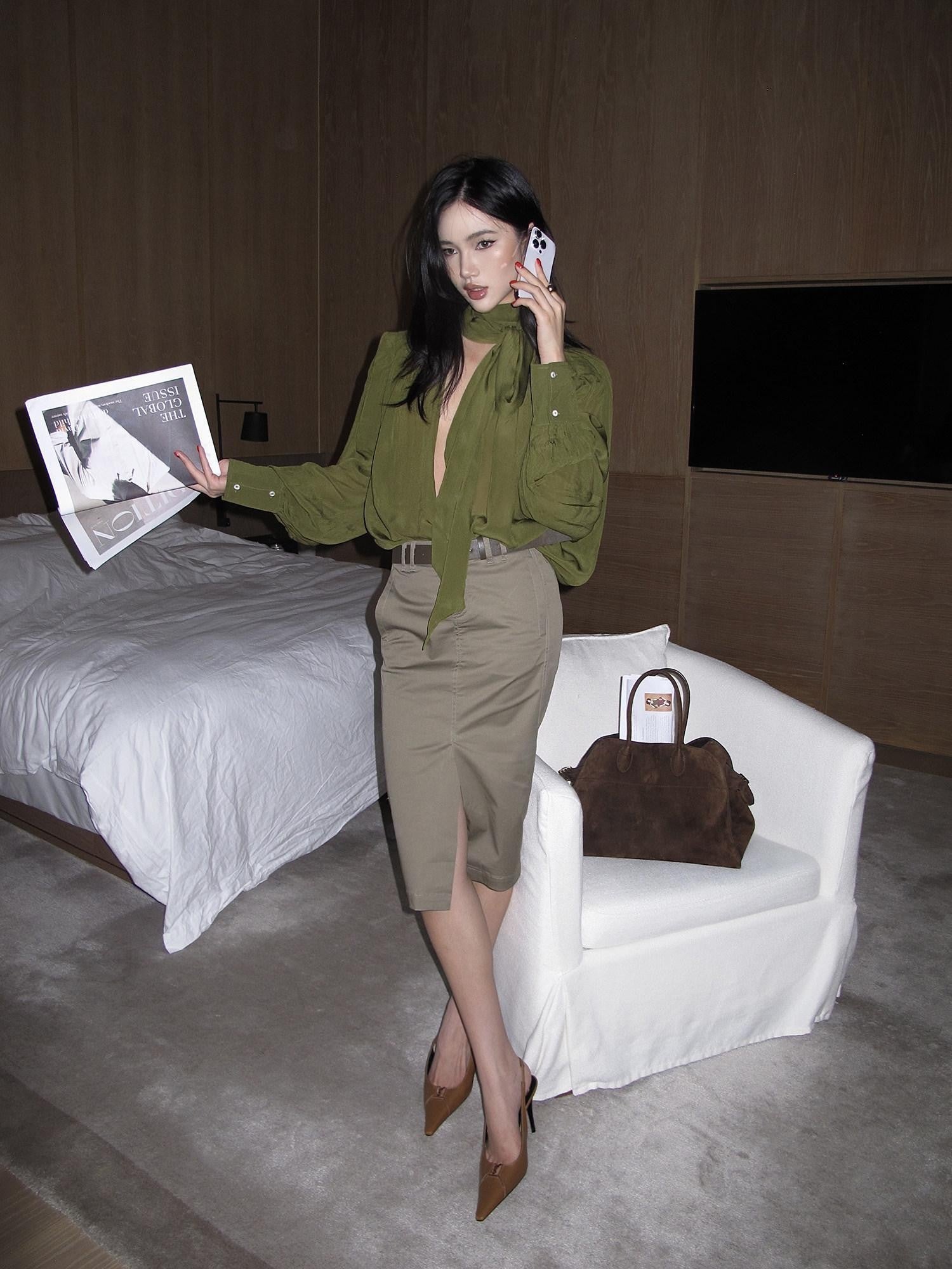 rovente Khaki Green Front Slit Straight Women's Cotton Lyocell Blend Bodycon Skirts