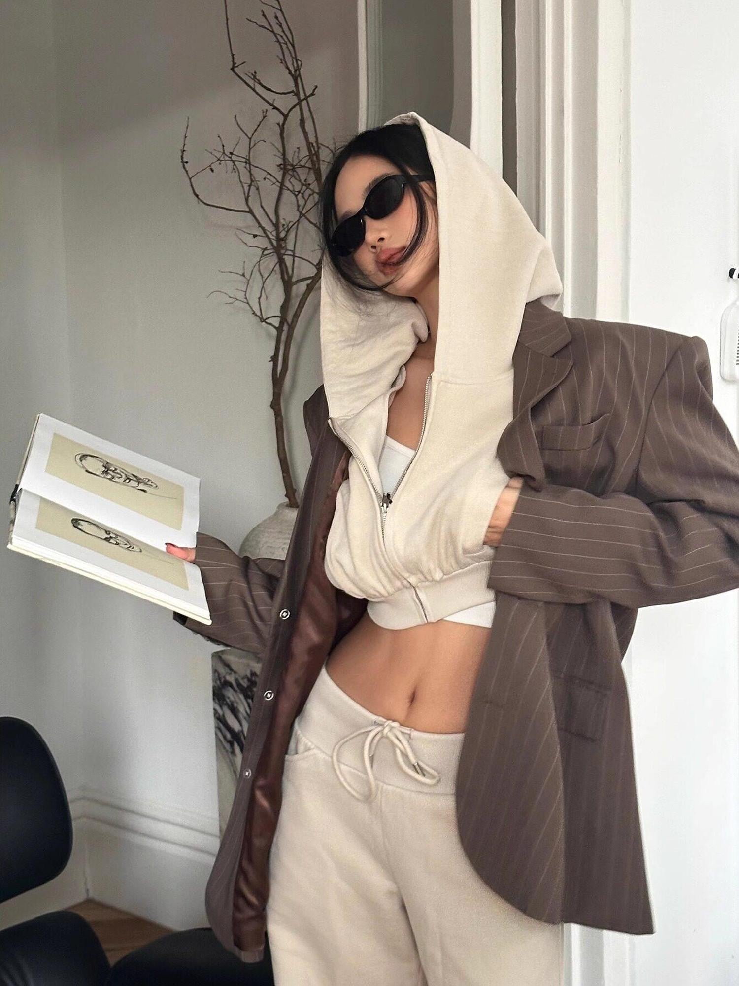 rovente Khaki High Waisted Zip Hooded Long Sleeve Women's Cotton Blend Cropped Hoodies