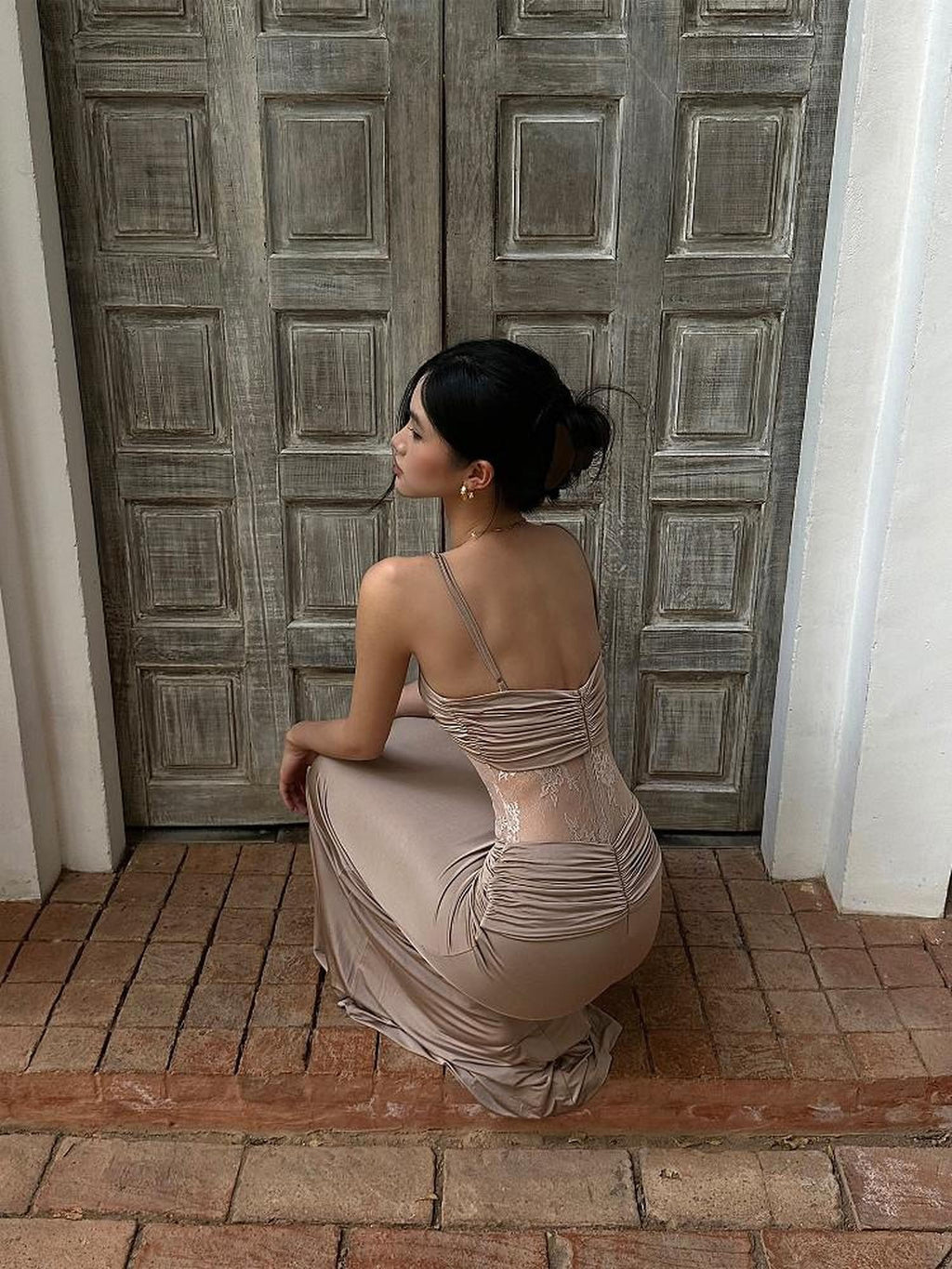 rovente Khaki Lace Spliced Mermaid Cinch Waist Spaghetti Women's Bodycon Maxi Dresses
