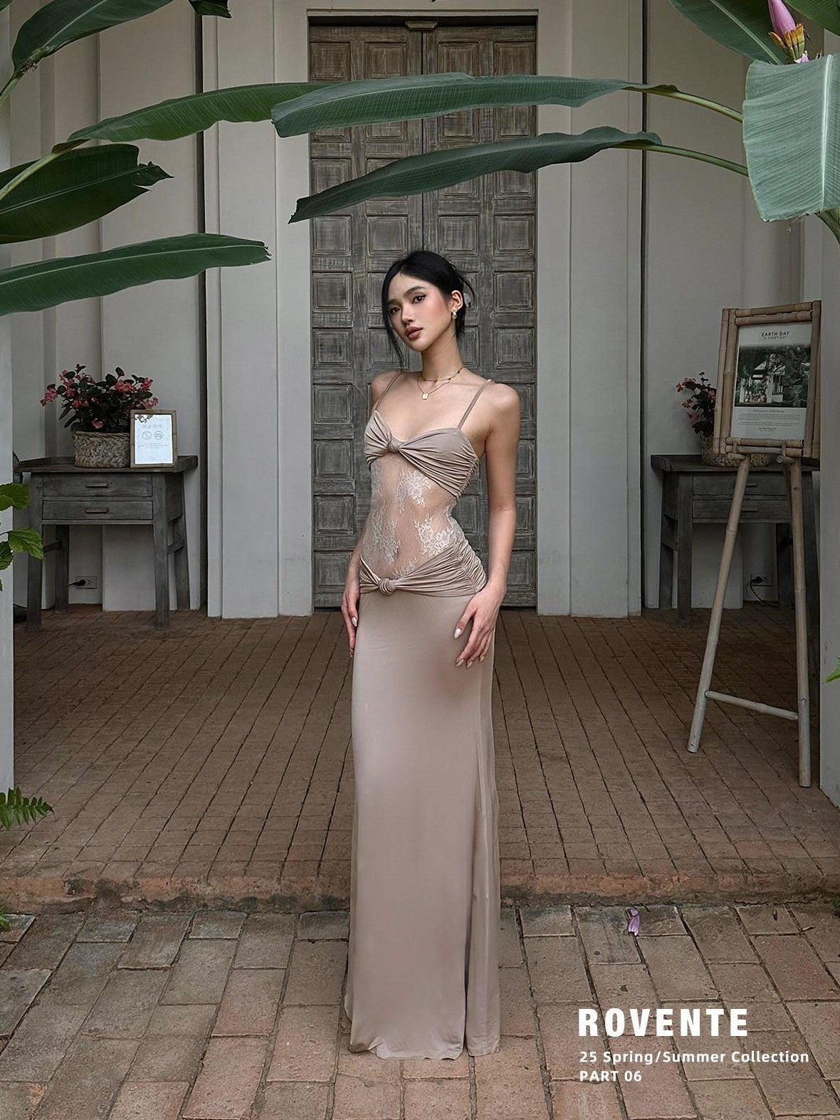 rovente Khaki Lace Spliced Mermaid Cinch Waist Spaghetti Women's Bodycon Maxi Dresses