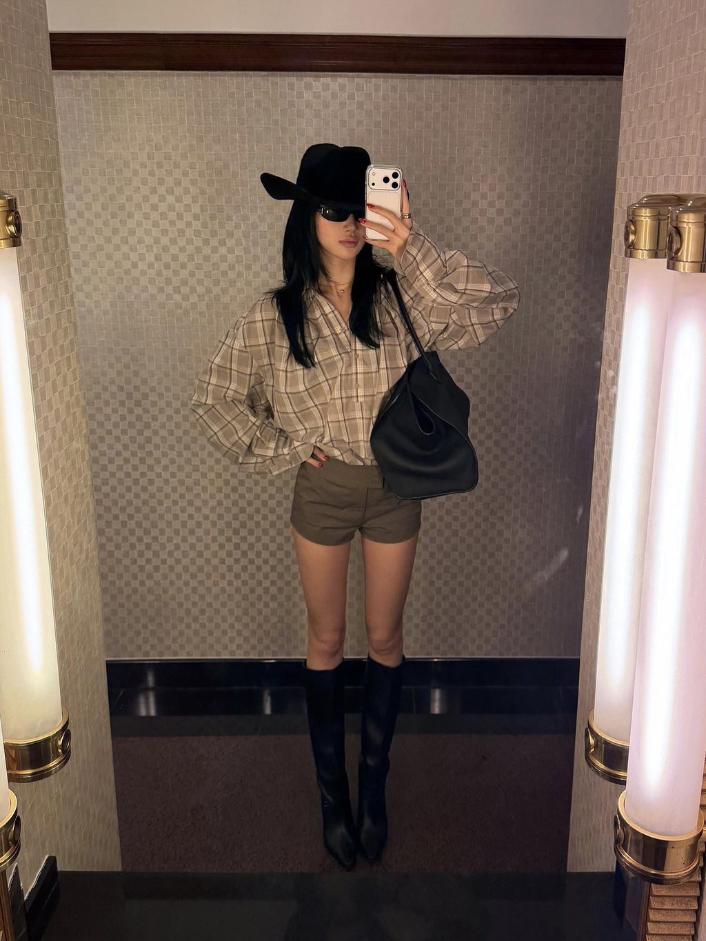 rovente Khaki Plaid V-neck Tie Front Long Sleeve Women's Cotton Oversized Shirts