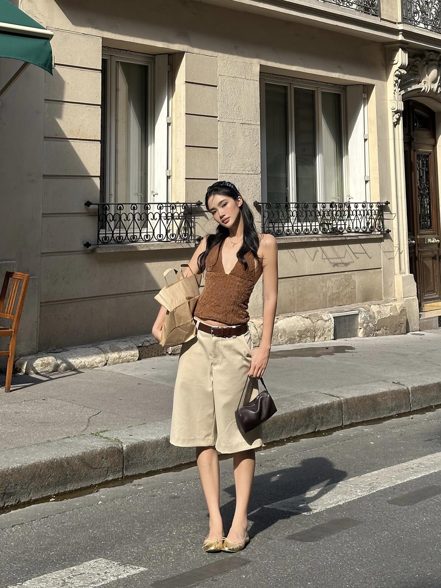 rovente Khaki Relaxed Straight Women's Polyester Viscose Wool Blend Bermuda Shorts