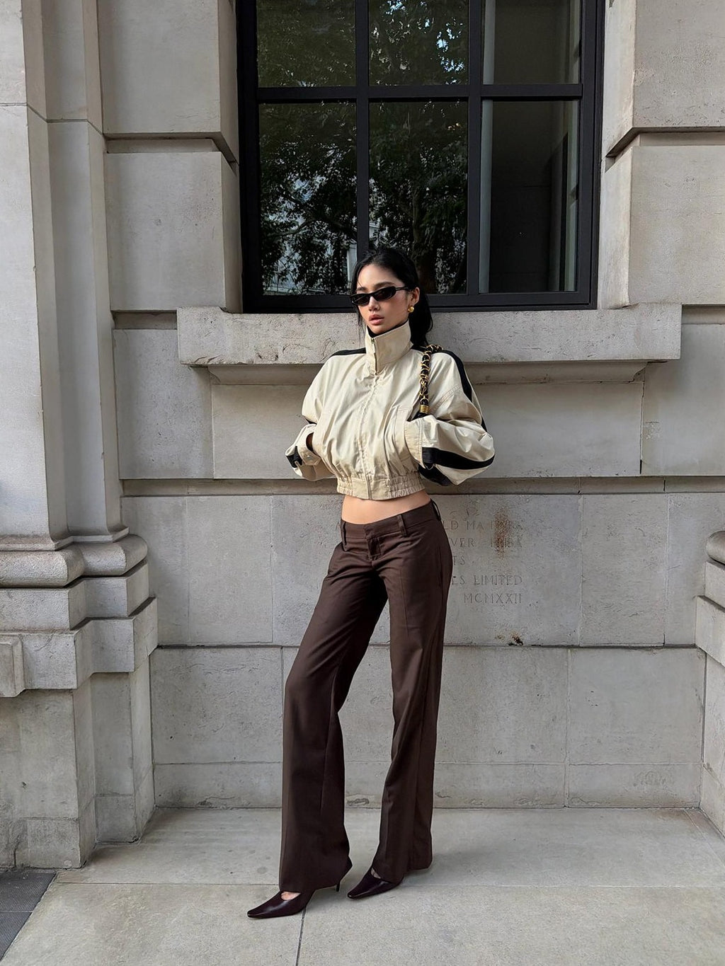 rovente Khaki Stand Collar Cinched Waist Cotton Women's Cropped Jackets