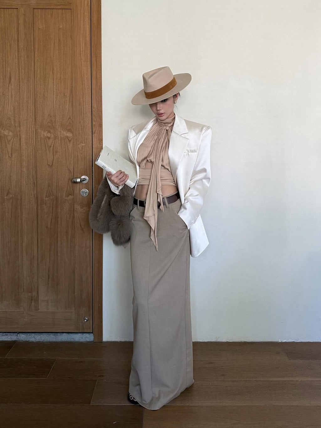 rovente Khaki Woven Back Slit H Line Mid Waist Women's Polyester Blend Maxi Skirts