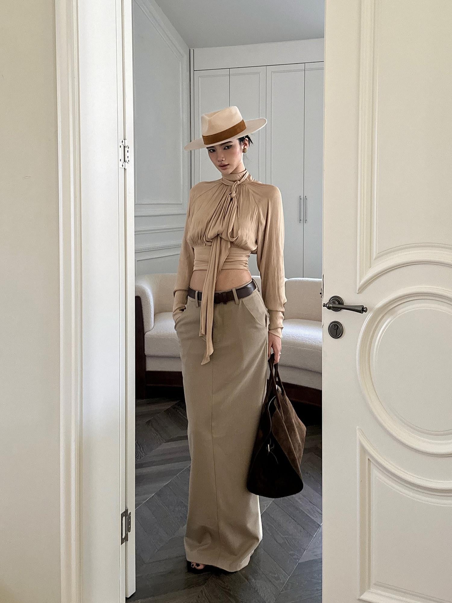 rovente Khaki Woven Back Slit H Line Mid Waist Women's Polyester Blend Maxi Skirts