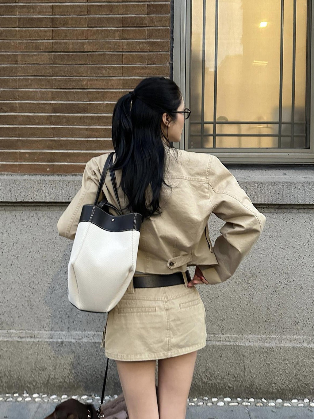 rovente Khaki Zipper Lapel Slanted Pockets Short Women's Pure Cotton Utility Jackets