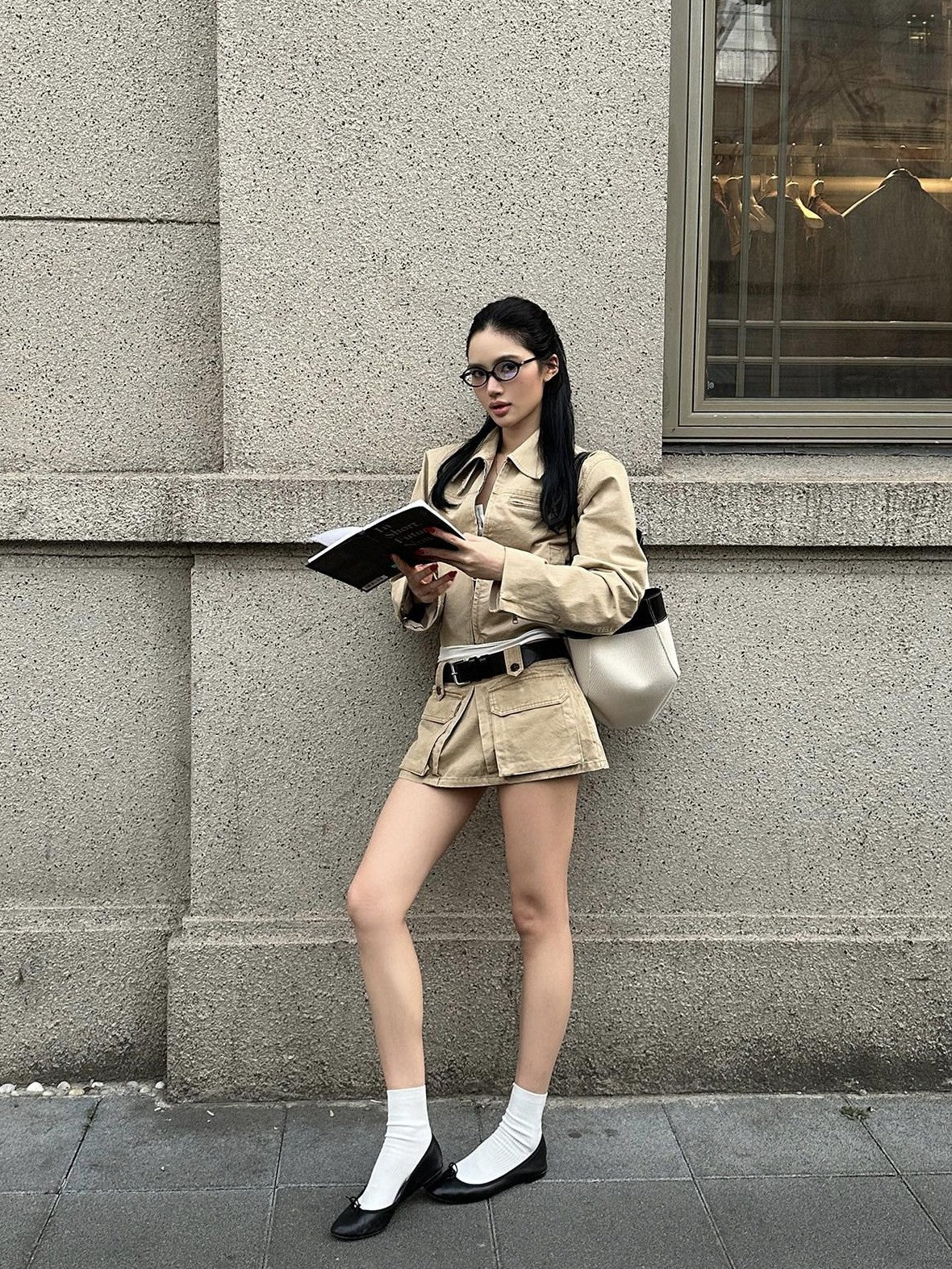rovente Khaki Zipper Lapel Slanted Pockets Short Women's Pure Cotton Utility Jackets