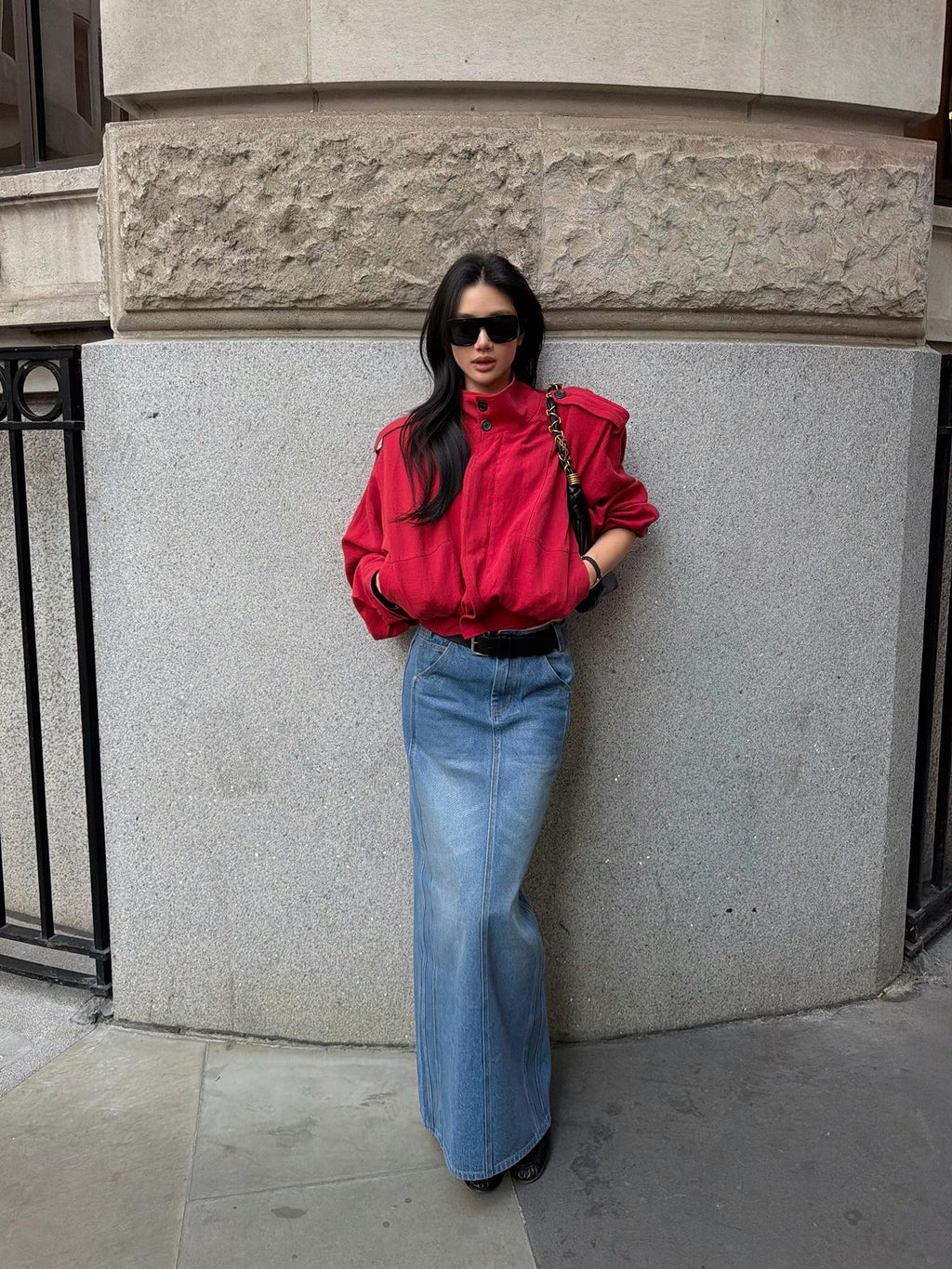 rovente Lava Red Linen Stand Collar Epaulet Loose Fit Women's Cropped Jackets