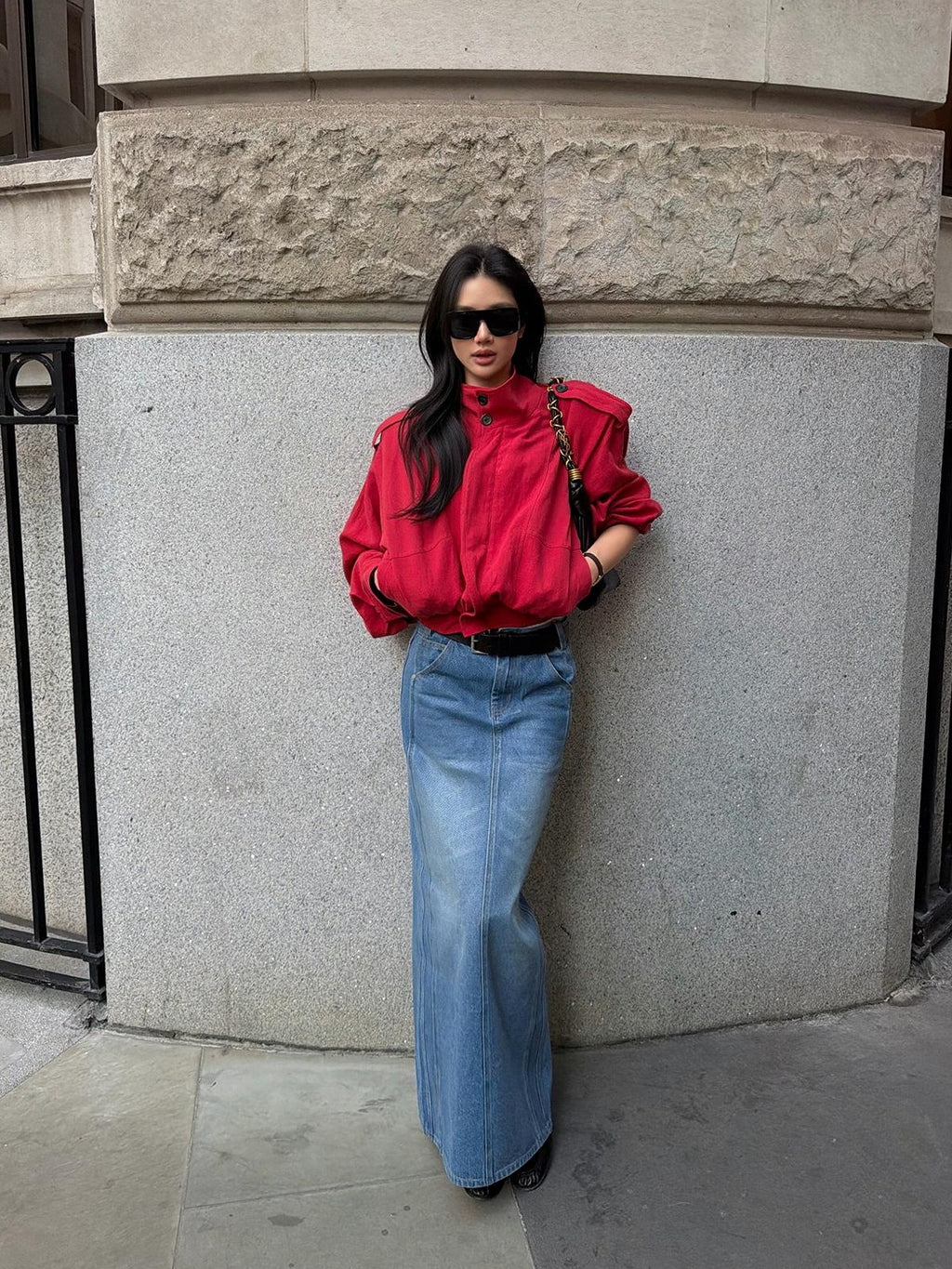 rovente Lava Red Linen Stand Collar Epaulet Loose Fit Women's Cropped Jackets