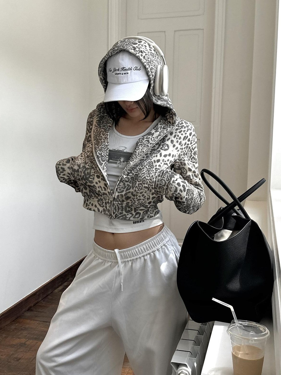 rovente Leopard Cropped Hooded Relaxed Long Sleeve Women's Cotton Zip-up Hoodies
