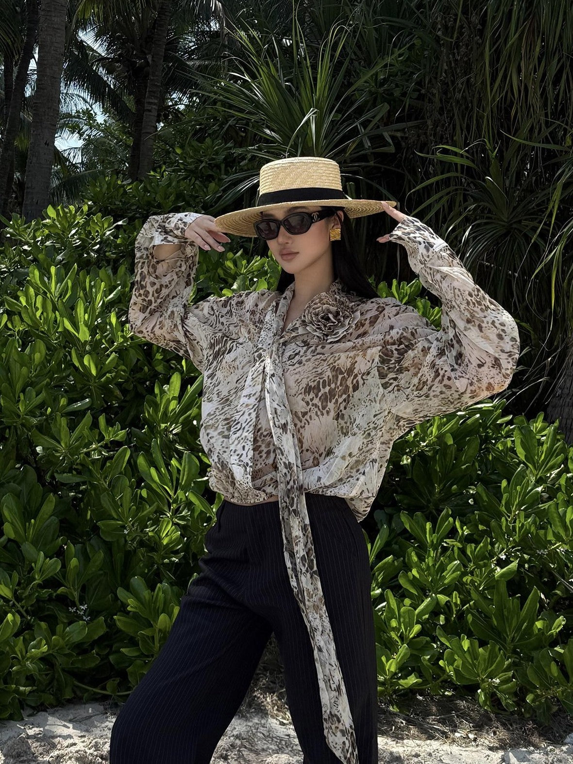 rovente Leopard Print Loose Long Sleeve Tie Neck Women's Polyester Shirt Jackets