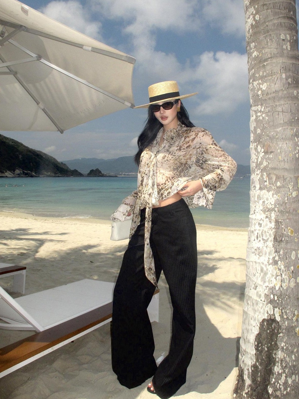 rovente Leopard Print Loose Long Sleeve Tie Neck Women's Polyester Shirt Jackets