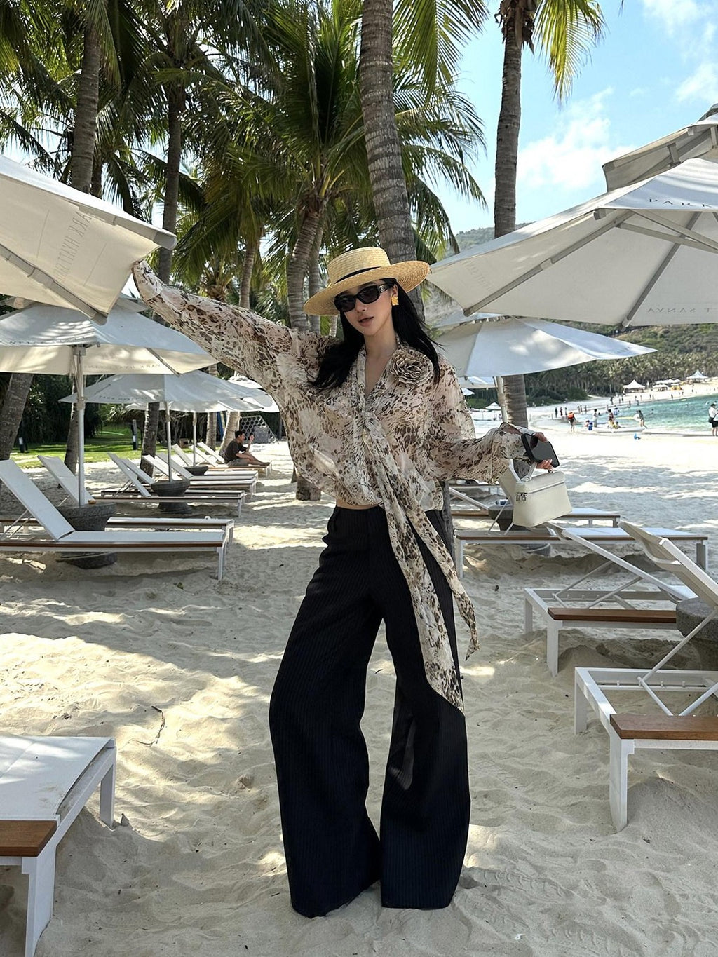 rovente Leopard Print Loose Long Sleeve Tie Neck Women's Polyester Shirt Jackets