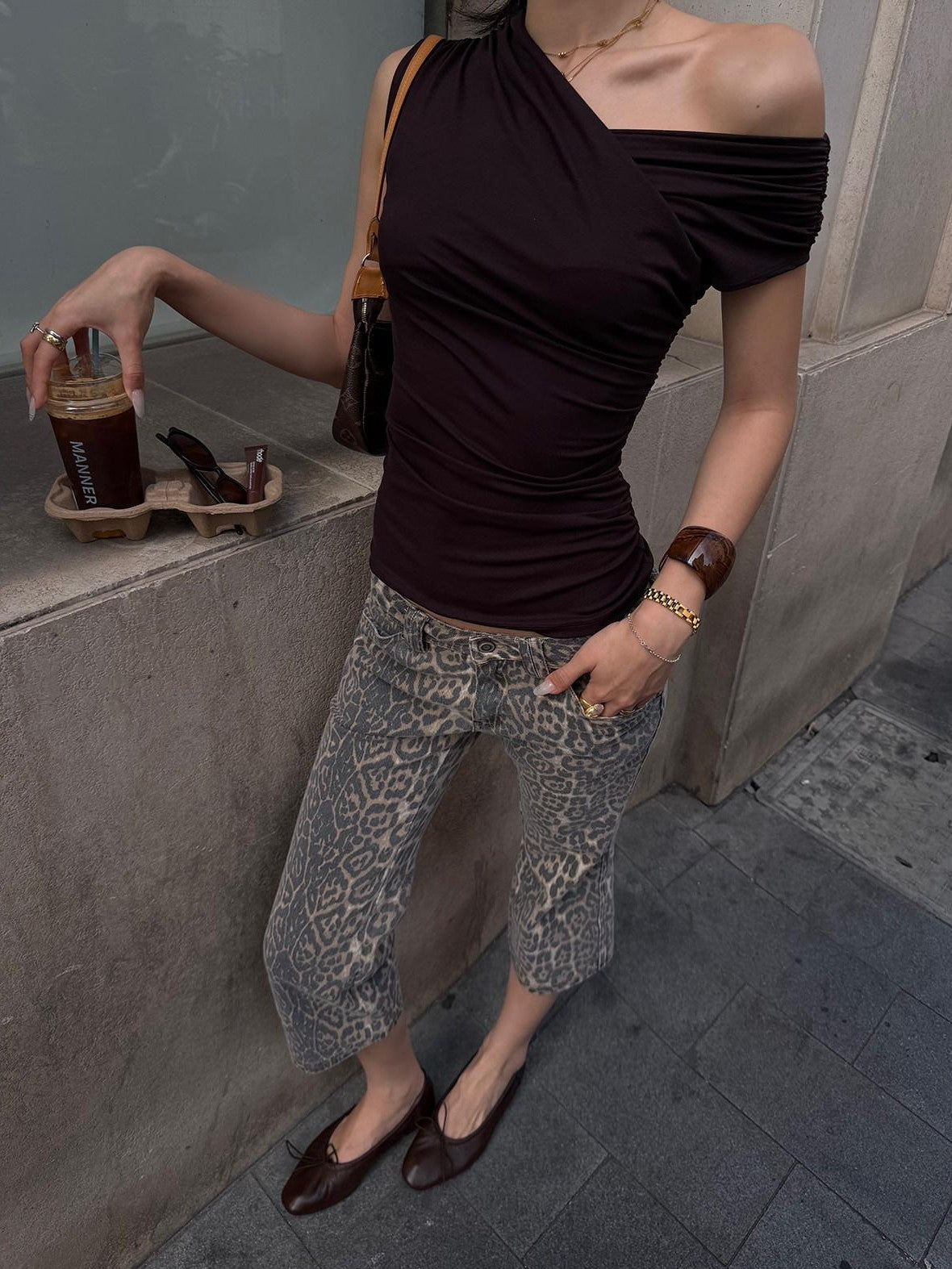 rovente Leopard Print Micro Flare Low Rise Vintage Slim Straight Women's Capri Pants