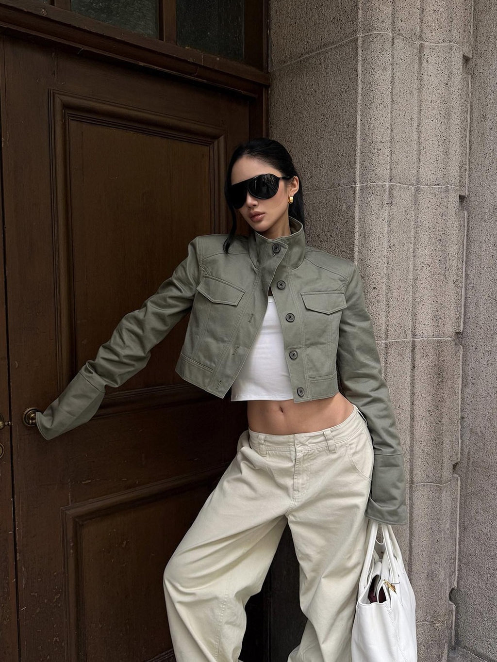rovente Light Gray Stand Collar Cropped Loose Vintage Slimming Women's Utility Jackets