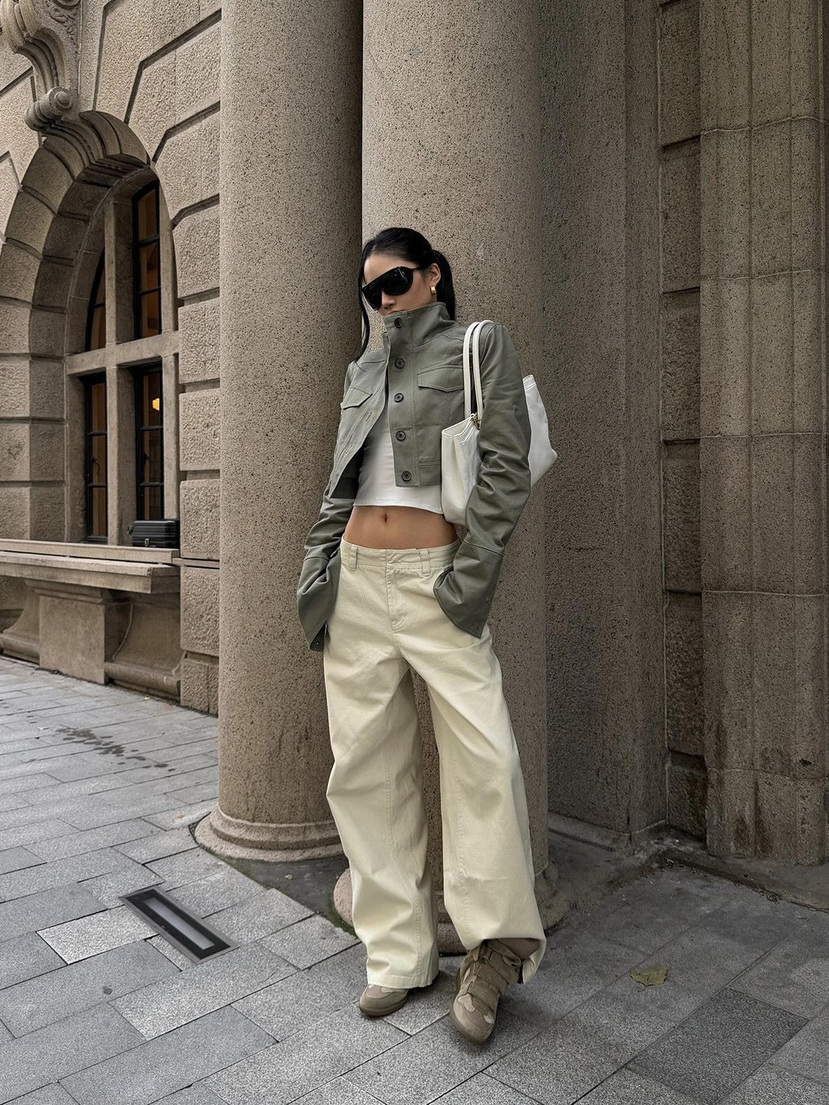 rovente Light Gray Stand Collar Cropped Loose Vintage Slimming Women's Utility Jackets