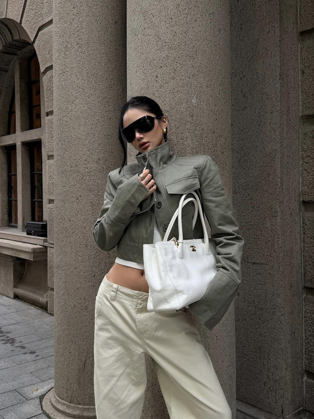 rovente Light Gray Stand Collar Cropped Loose Vintage Slimming Women's Utility Jackets