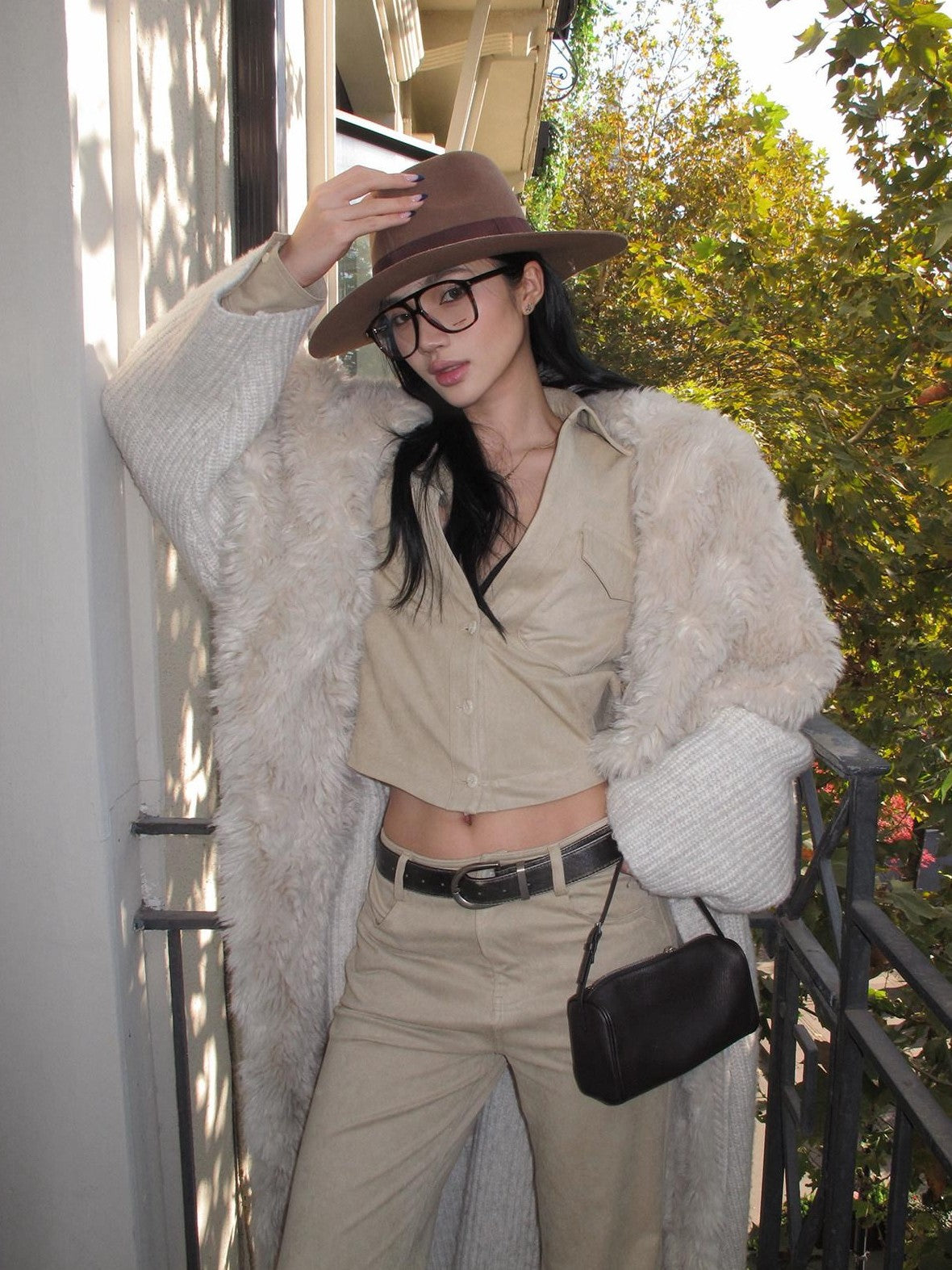 rovente Light Khaki Suede Slim Zip Fly Micro Women's Polyester Flare Pants