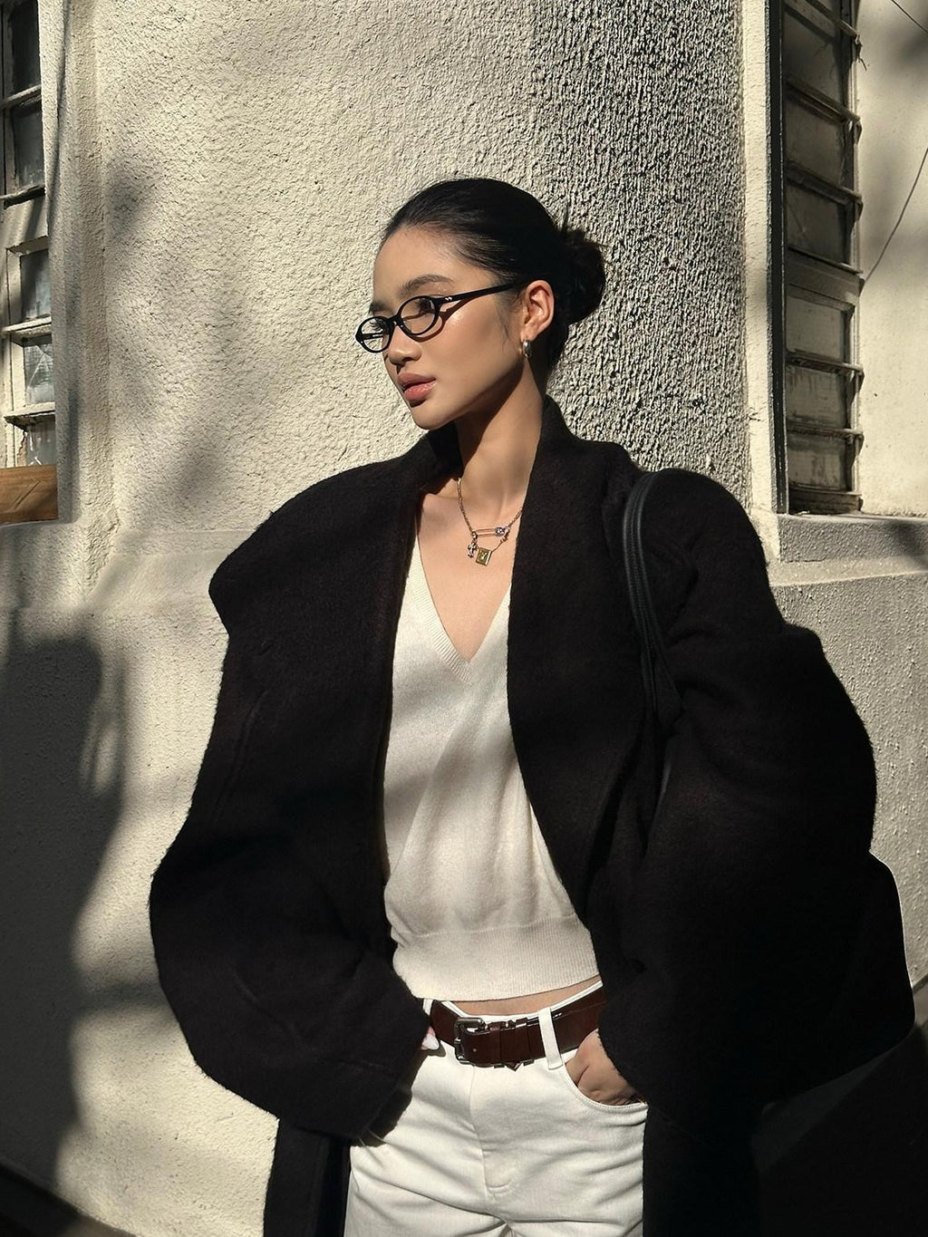 rovente Mist White V-neck Loose Knit Pullover Women's Rabbit Cashmere Sweaters