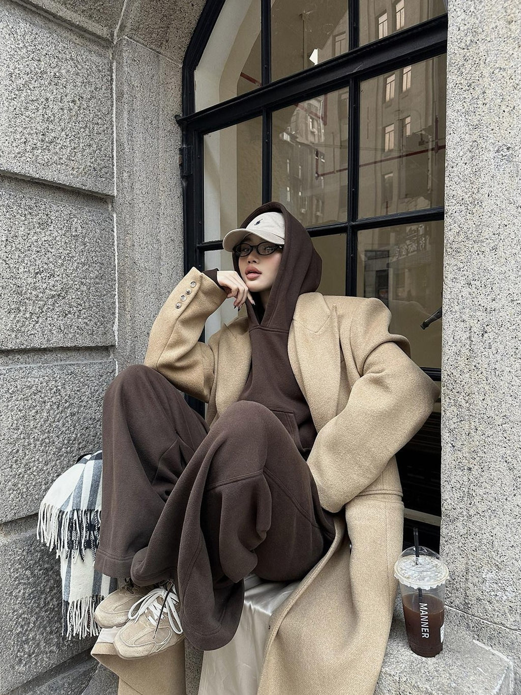 rovente Mocha Coffee Hooded Pullover Long Sleeve Women's Cotton Polyester Tracksuit Sets