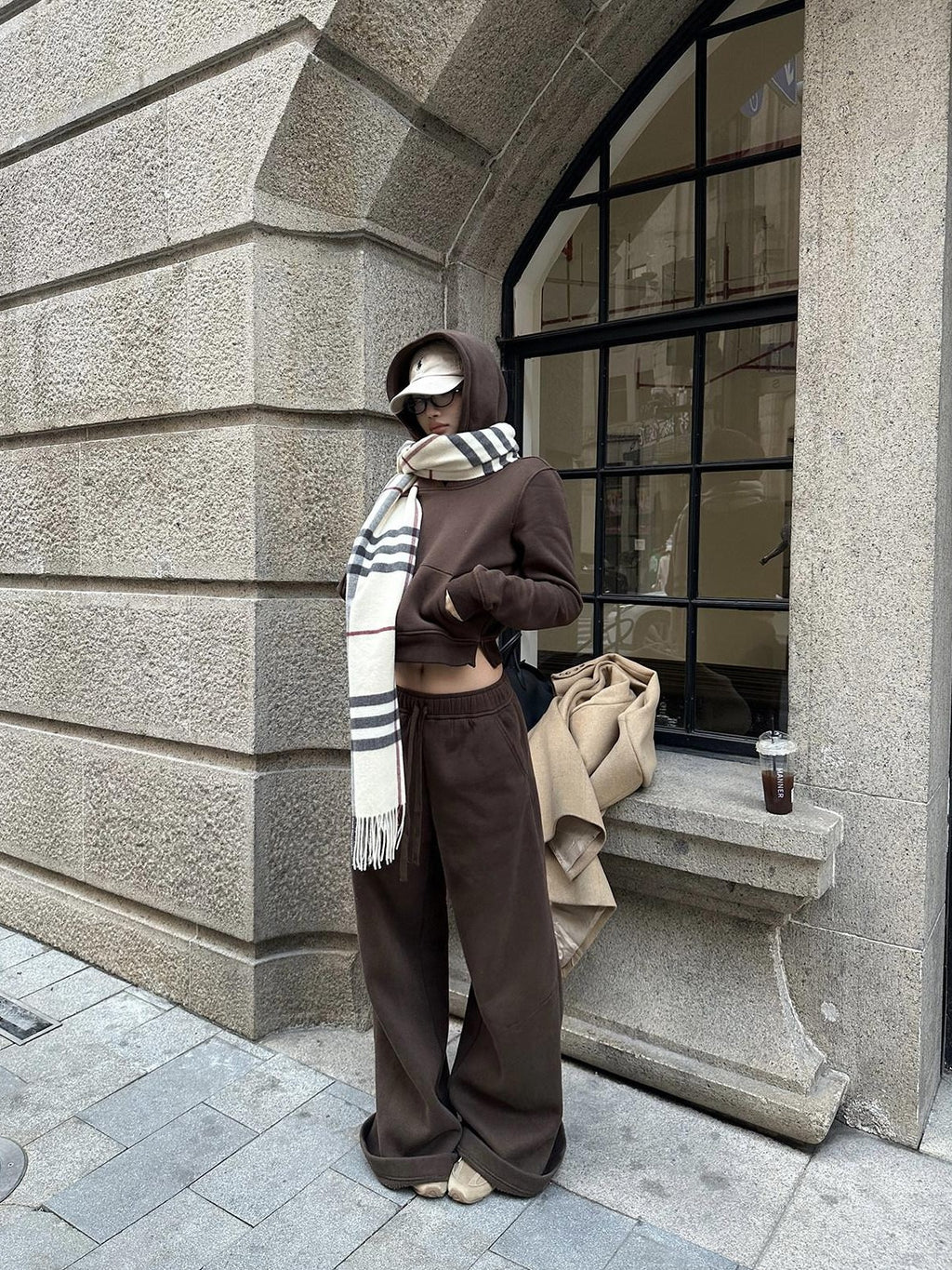 rovente Mocha Coffee Hooded Pullover Long Sleeve Women's Cotton Polyester Tracksuit Sets