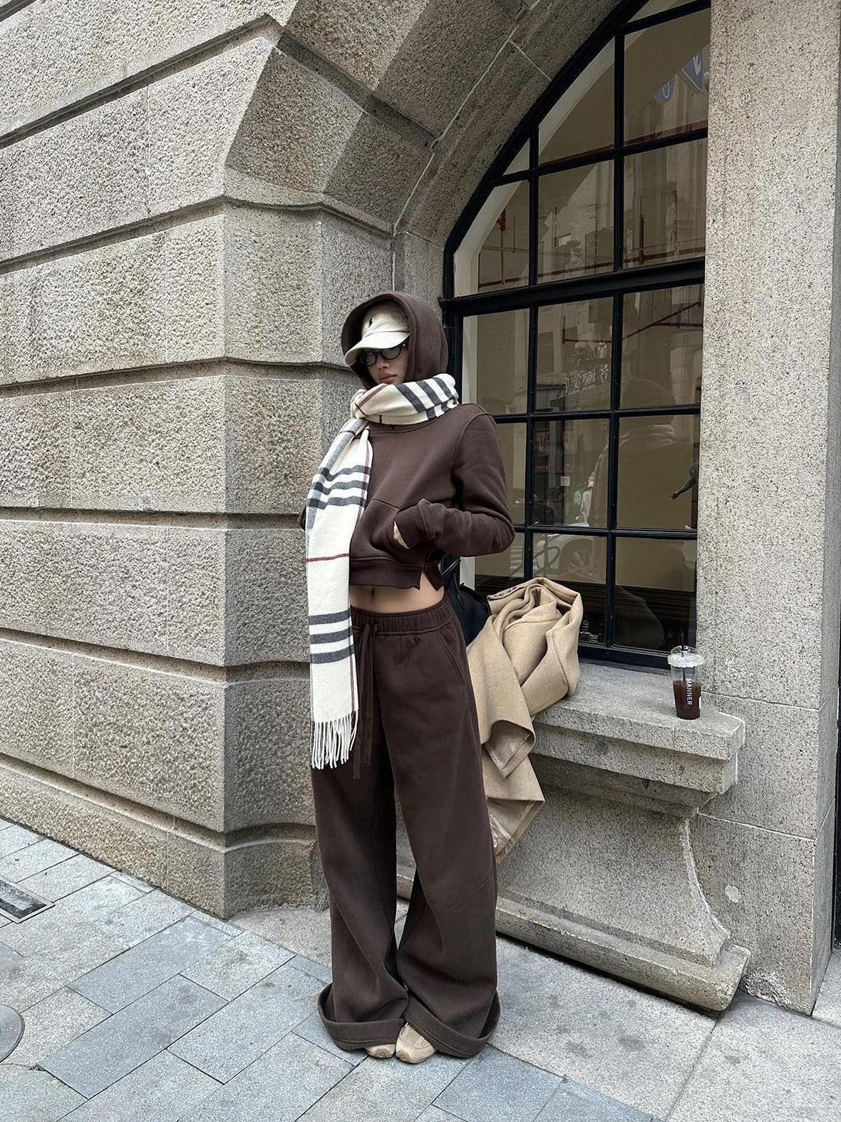 rovente Mocha Coffee Hooded Pullover Long Sleeve Women's Cotton Polyester Tracksuit Sets