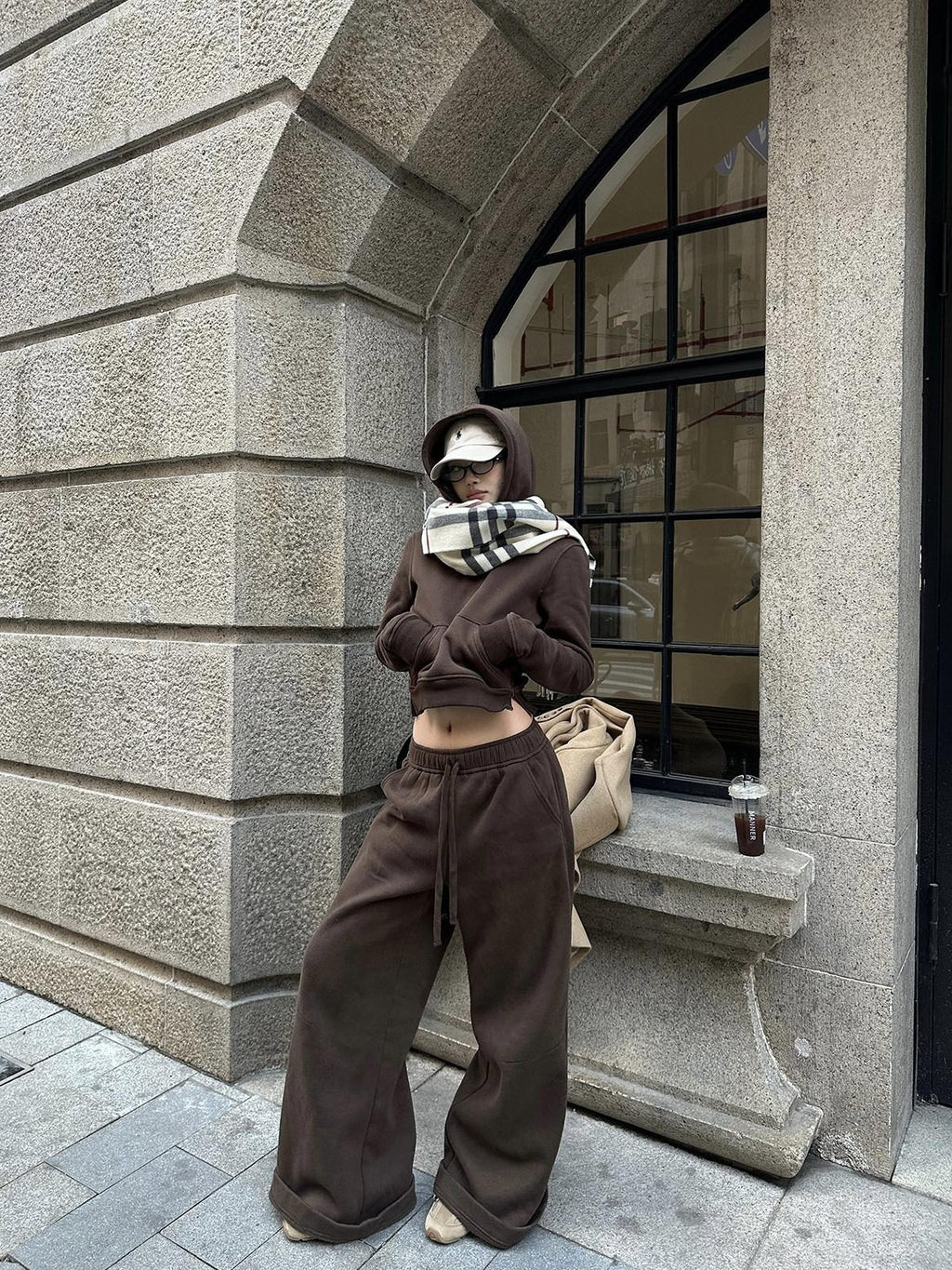 rovente Mocha Coffee Hooded Pullover Long Sleeve Women's Cotton Polyester Tracksuit Sets