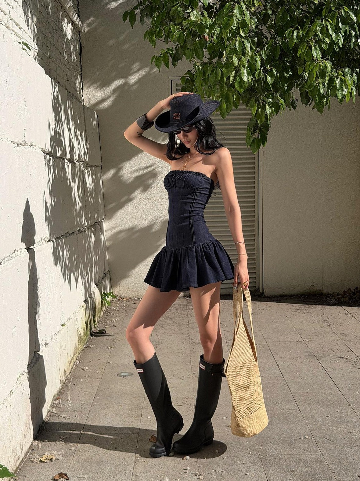 rovente Navy Pleated Strapless Cinched Waist Women's Denim Tube Mini Dresses