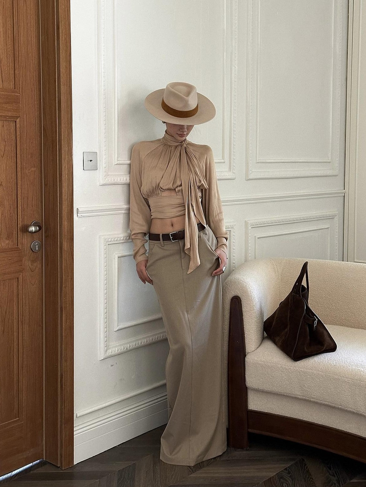 rovente Nude Tie Cinched Waist Stand Collar Long Sleeve Women's Polyester Bow Blouses