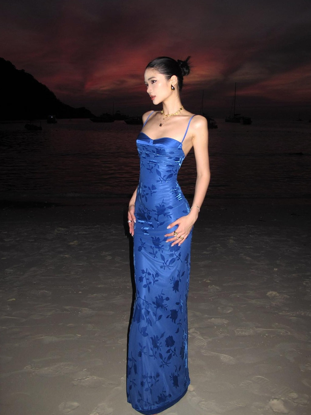 rovente Ocean Blue Print Strappy Slim Fit Women's Bodycon Maxi Dresses