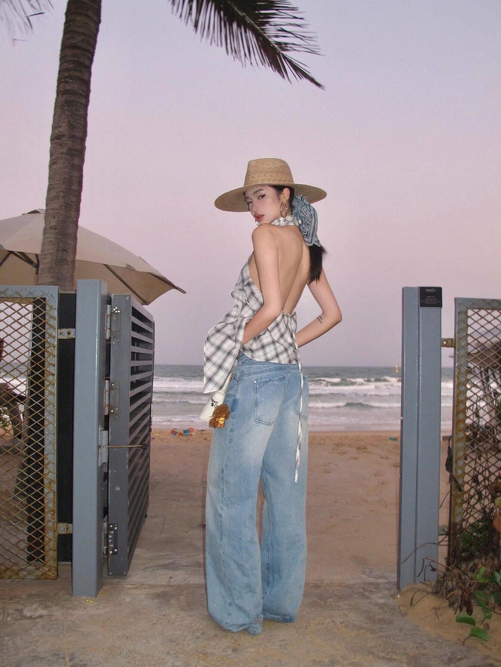 rovente Plaid V-neck Backless Halter Neck Long Slim Fit Women's Cotton Halter Tops