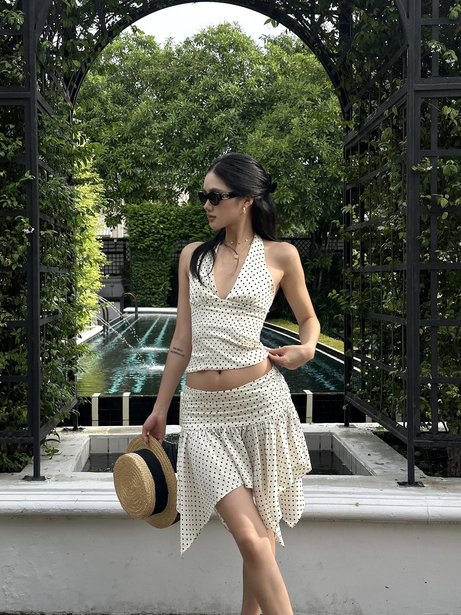 rovente Polka Dot Sexy V-neck Halter Asymmetrical Women's Polyester Matching Skirt Sets