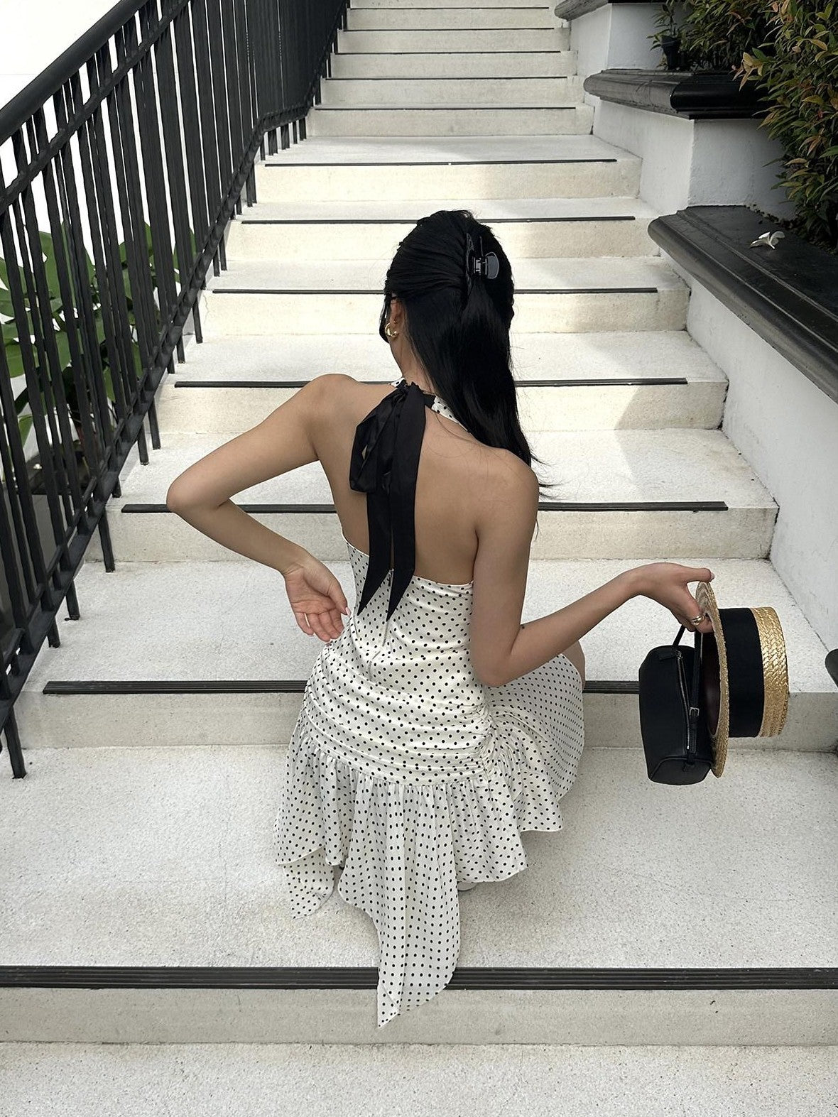 rovente Polka Dot Sexy V-neck Halter Asymmetrical Women's Polyester Matching Skirt Sets