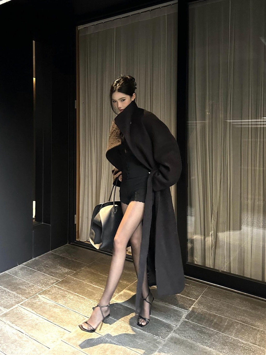 rovente Regal Black Stand Collar Belted Oversized Women's Wool Long Coats