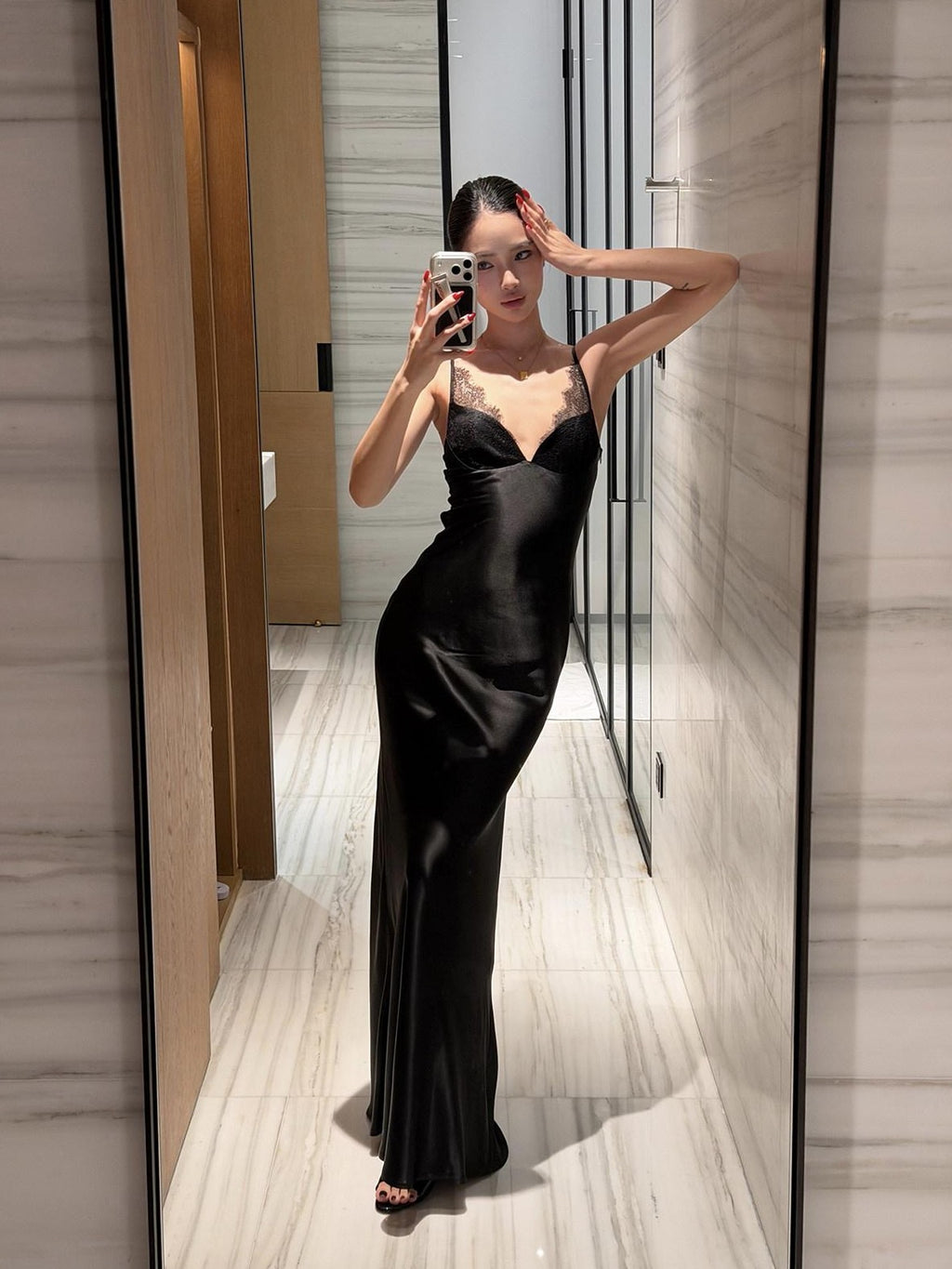 rovente Shimmer Swan Spaghetti Strap Women's Acetate Lace Bodycon Maxi Dresses