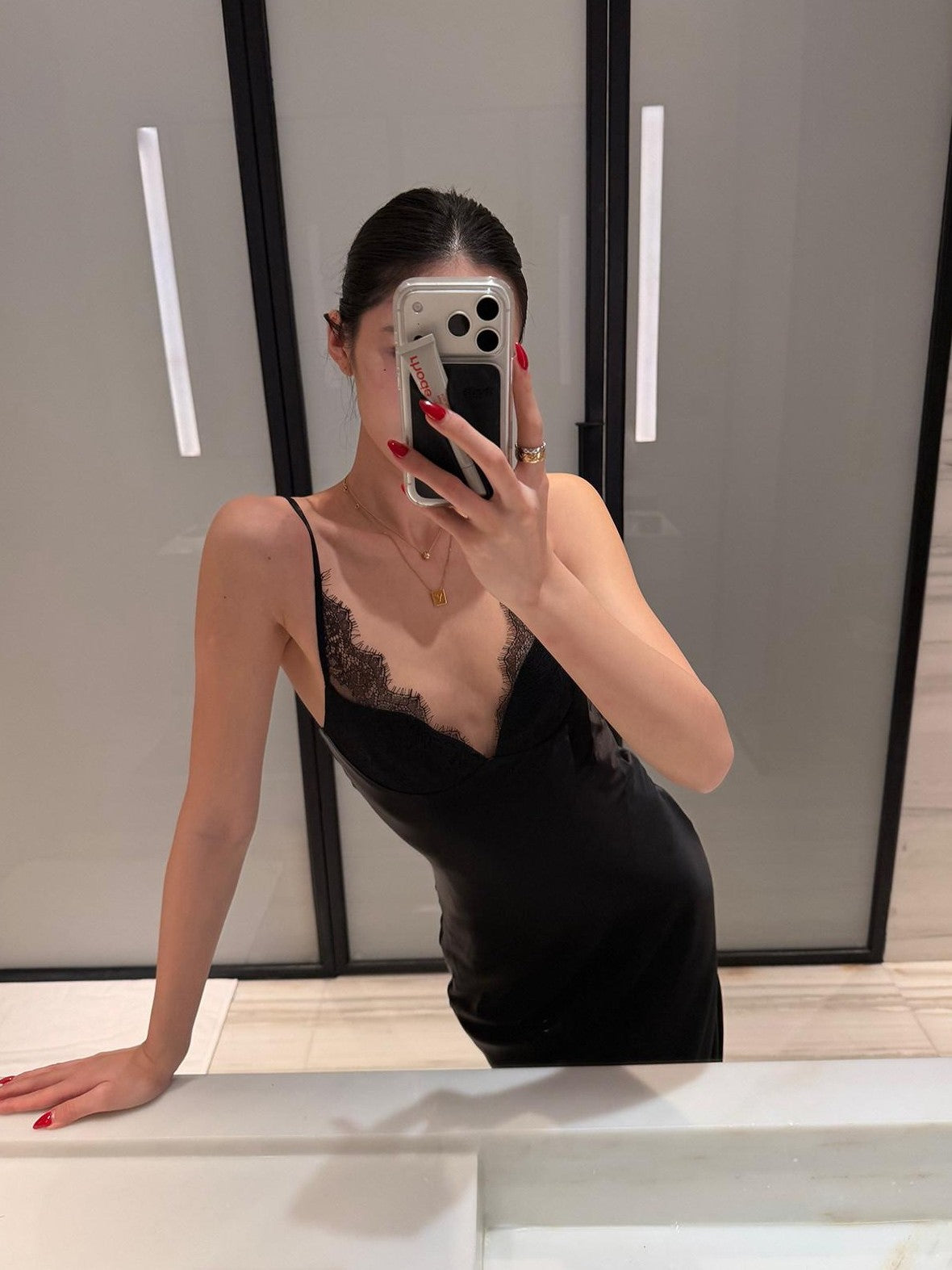 rovente Shimmer Swan Spaghetti Strap Women's Acetate Lace Bodycon Maxi Dresses