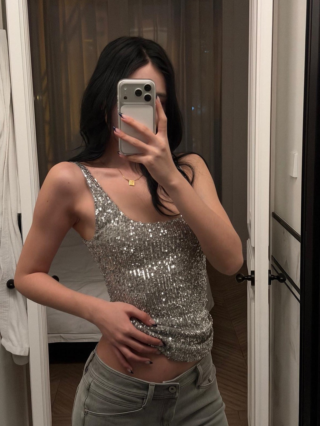 rovente Silver Sequin U Neck Slim Fit Cropped Women's Polyester Tank Tops