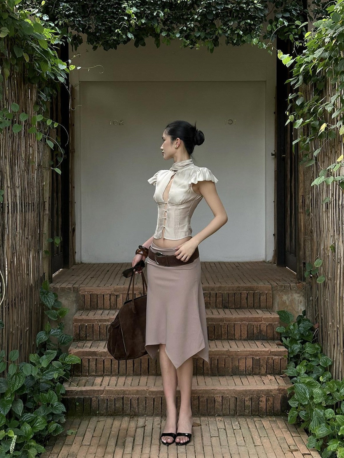 rovente Soft Champagne Khaki Flutter Sleeve Tie Waist Women's Cotton Blend Crop Tops
