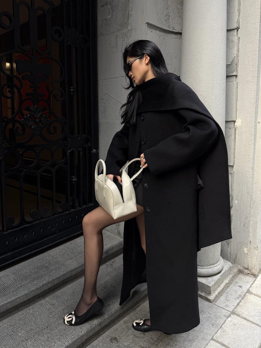 rovente Solid Straight Fit Lapel Long Sleeve Wool Blend Women's Long Wool Coats