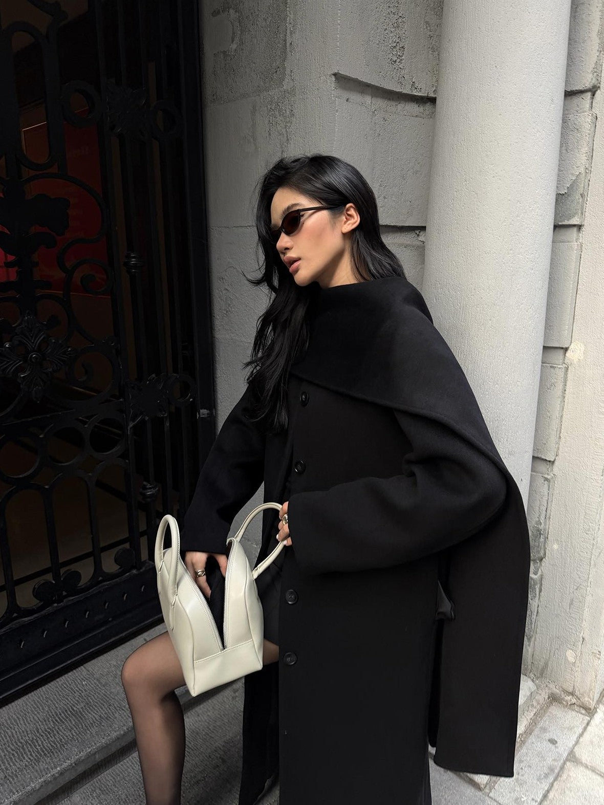rovente Solid Straight Fit Lapel Long Sleeve Wool Blend Women's Long Wool Coats